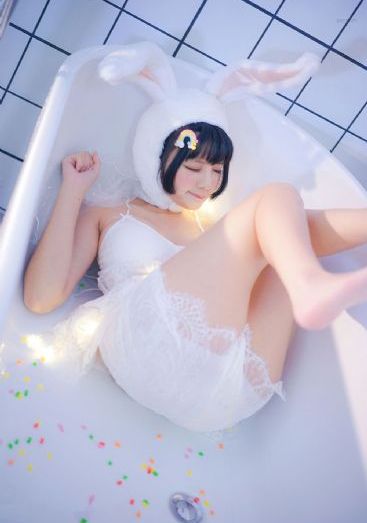 少妇荡乳情欲办公室3韩国